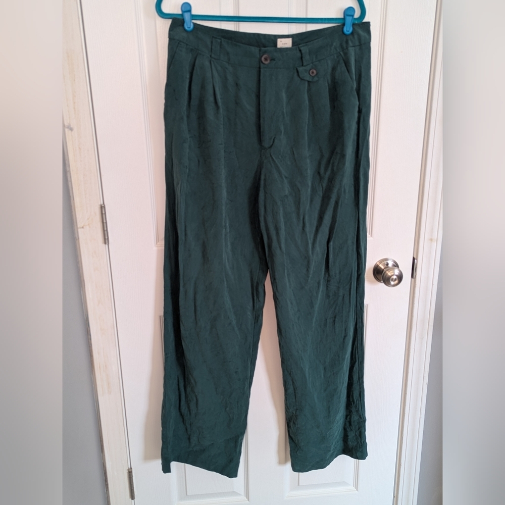 Women's high rise relaxed fit wide leg trouser